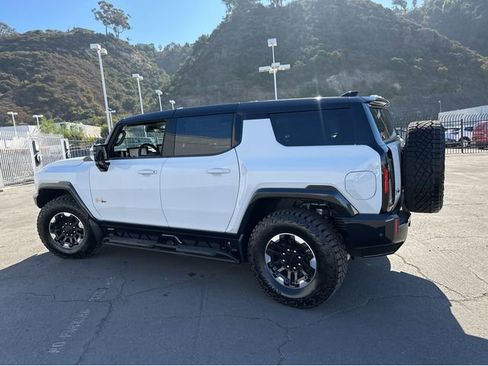 New 2024 GMC Hummer EV 3X w/ Extreme Off-Road Package image 3