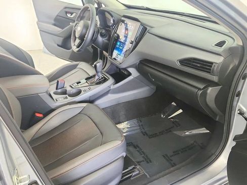 Used 2024 Subaru Crosstrek 2.5i Limited AWD/4WD image 27