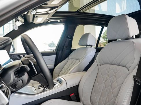 Used 2023 BMW X5 xDrive45e w/ Executive Package image 17