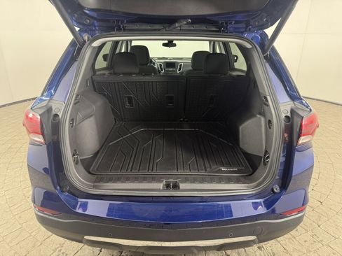 Used 2023 Chevrolet Equinox LT image 7