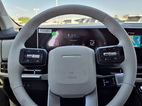 New 2026 Hyundai Santa Fe SE image 10