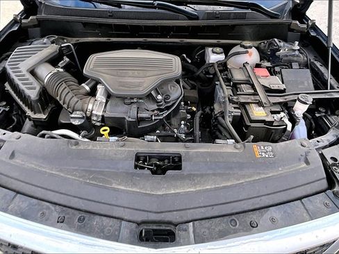 New 2025 Cadillac XT6 Premium Luxury image 9