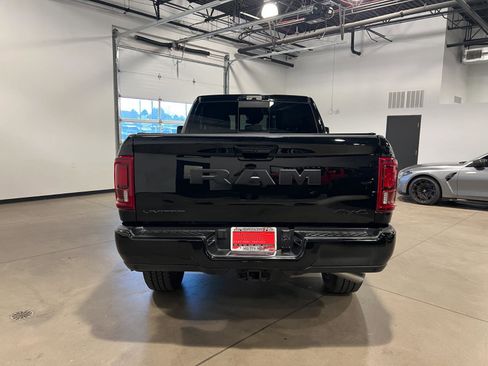 Used 2025 RAM 2500 Limited AWD/4WD image 4