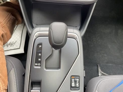 Used 2025 Subaru Crosstrek 2.0i Premium image 13