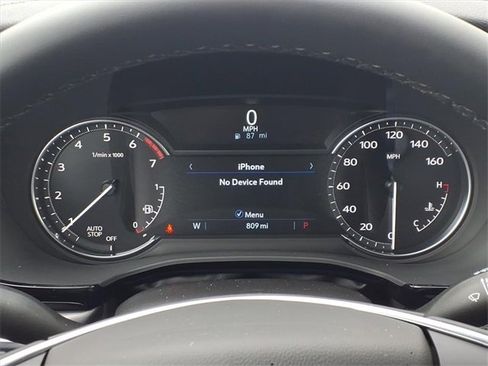 New 2026 Cadillac XT5 Luxury image 12