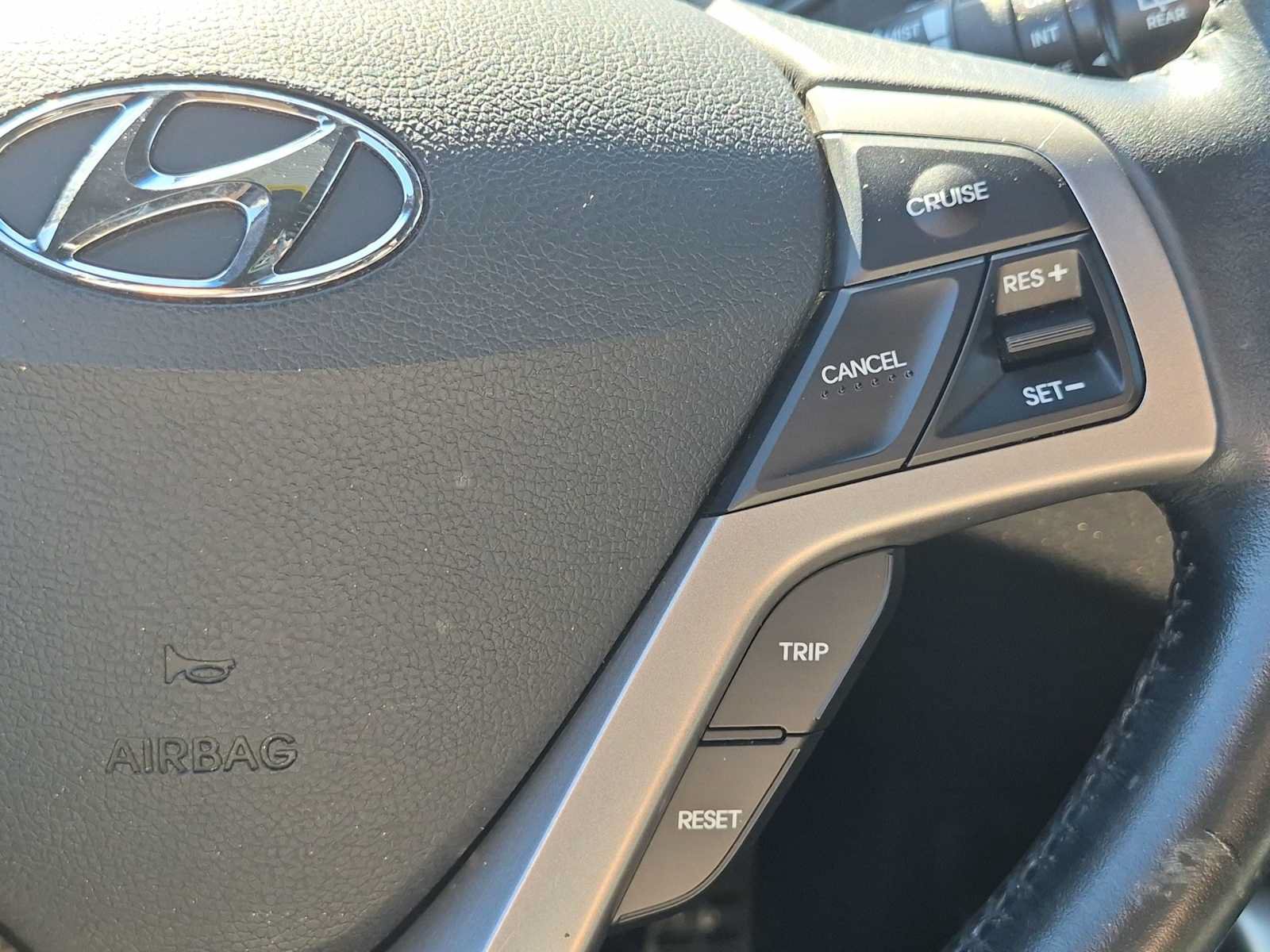 Used 2016 Hyundai Veloster w/ Option Group 03 FWD image 22