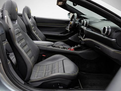 Certified 2022 Ferrari Portofino M RWD image 49