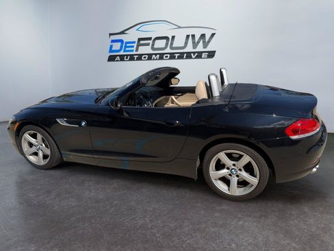 Used 2015 BMW Z4 sDrive28i RWD image 21