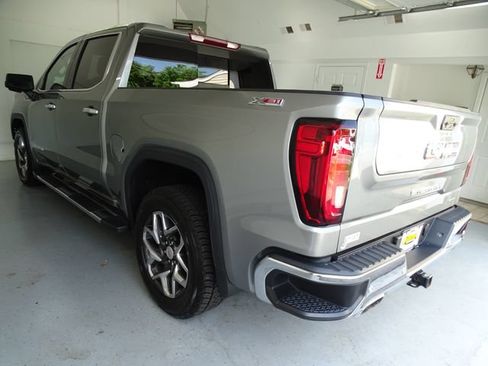 Used 2023 GMC Sierra 1500 SLT w/ SLT Premium Plus Package AWD/4WD image 20