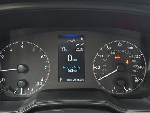 Used 2024 Toyota Corolla SE image 14