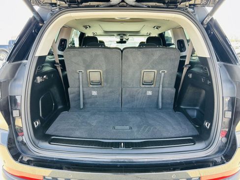 Used 2023 Jeep Grand Cherokee L Limited w/ Luxury Tech Group II AWD/4WD image 36