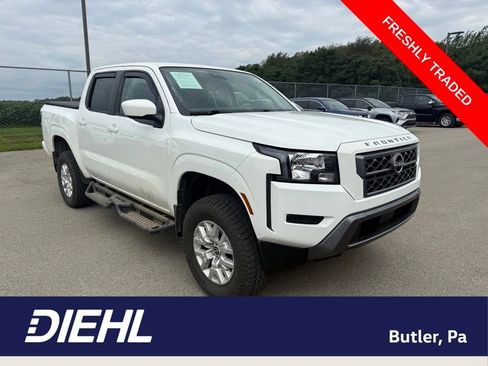 Used 2022 Nissan Frontier SV AWD/4WD image 1