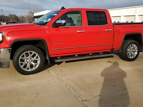 Used 2018 GMC Sierra 1500 SLT w/ SLT Premium Package image 5