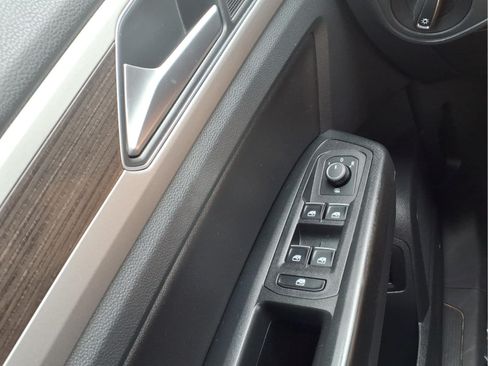 Used 2019 Volkswagen Atlas SE w/ Towing Package AWD/4WD image 26