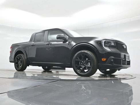 New 2025 Ford Maverick Lobo image 45