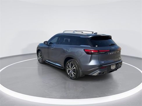 Used 2023 INFINITI QX60 Sensory w/ Vision Package image 5