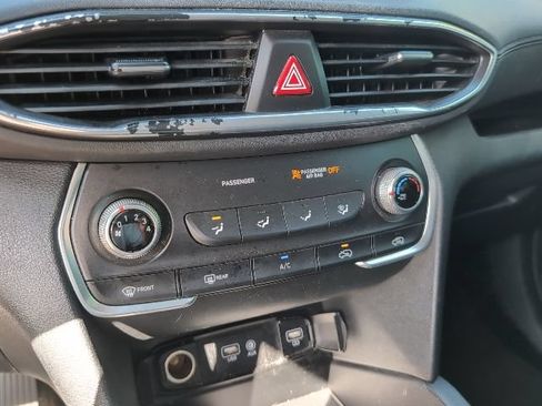 Used 2019 Hyundai Santa Fe SE FWD image 19