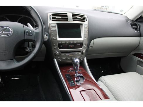 Used 2008 Lexus IS 250 RWD image 26
