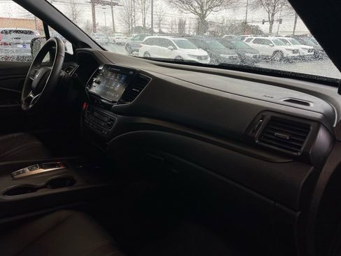 Certified 2025 Honda Ridgeline TrailSport+ image 34