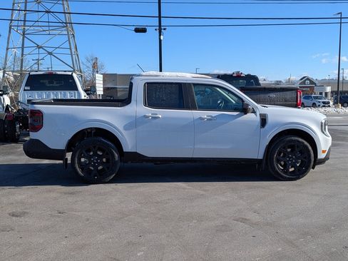 New 2026 Ford Maverick Lariat w/ Black Appearance Package image 3