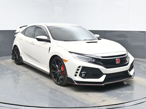 Used 2019 Honda Civic Type R image 2