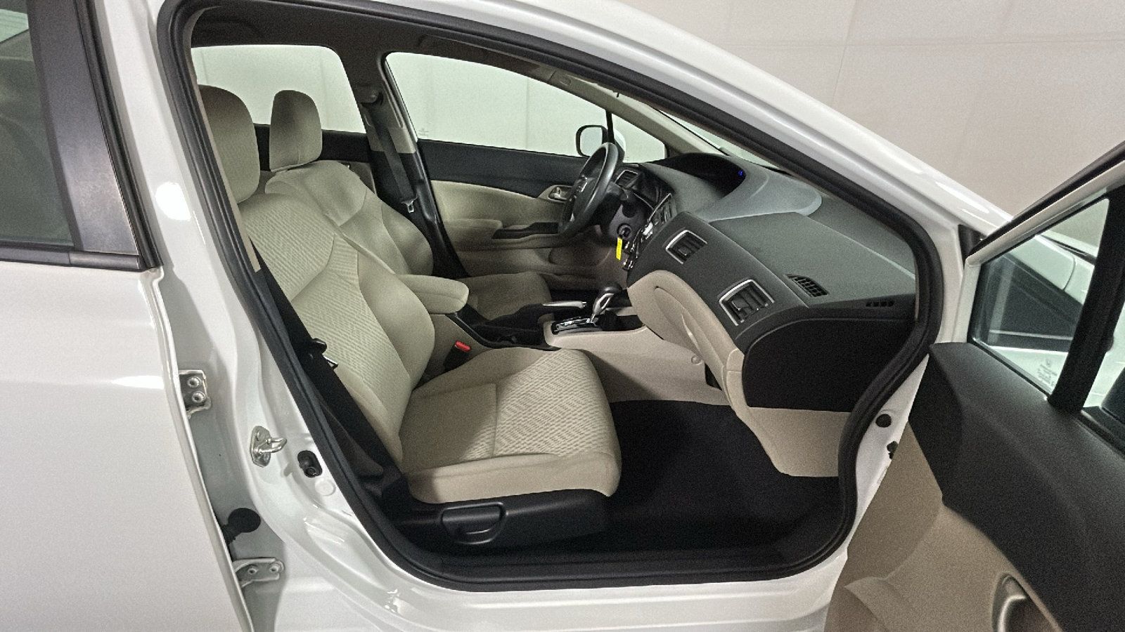Used 2015 Honda Civic LX image 32