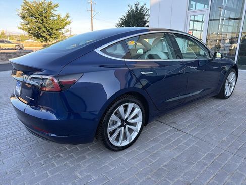 Used 2018 Tesla Model 3 Long Range AWD/4WD image 5