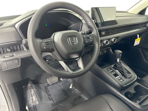 New 2026 Honda CR-V LX image 9