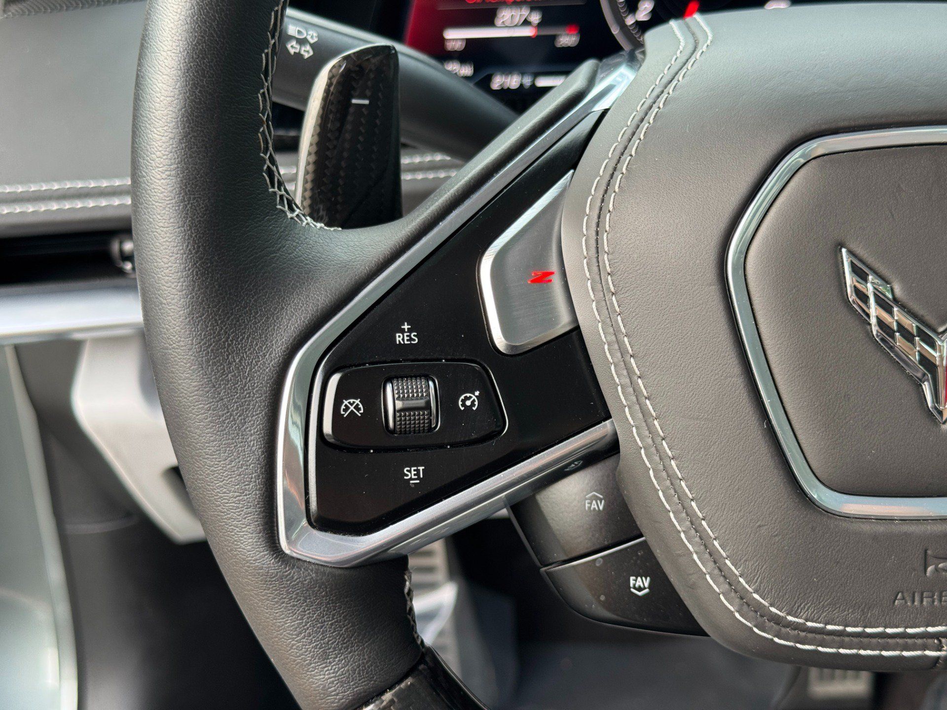 Used 2023 Chevrolet Corvette Z06 RWD image 41