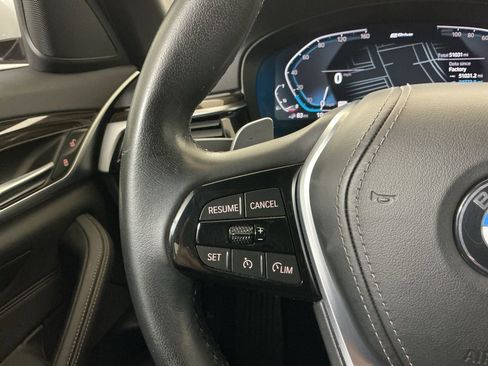 Used 2021 BMW 530e 530e iPerformance w/ Parking Assistance Package image 16