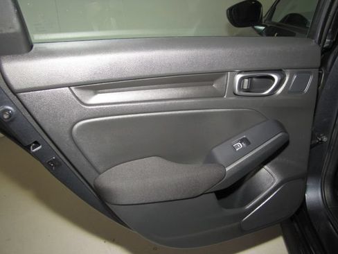 Certified 2023 Honda Civic LX image 13