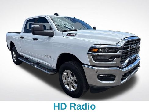 Used 2026 RAM 2500 Big Horn AWD/4WD image 9
