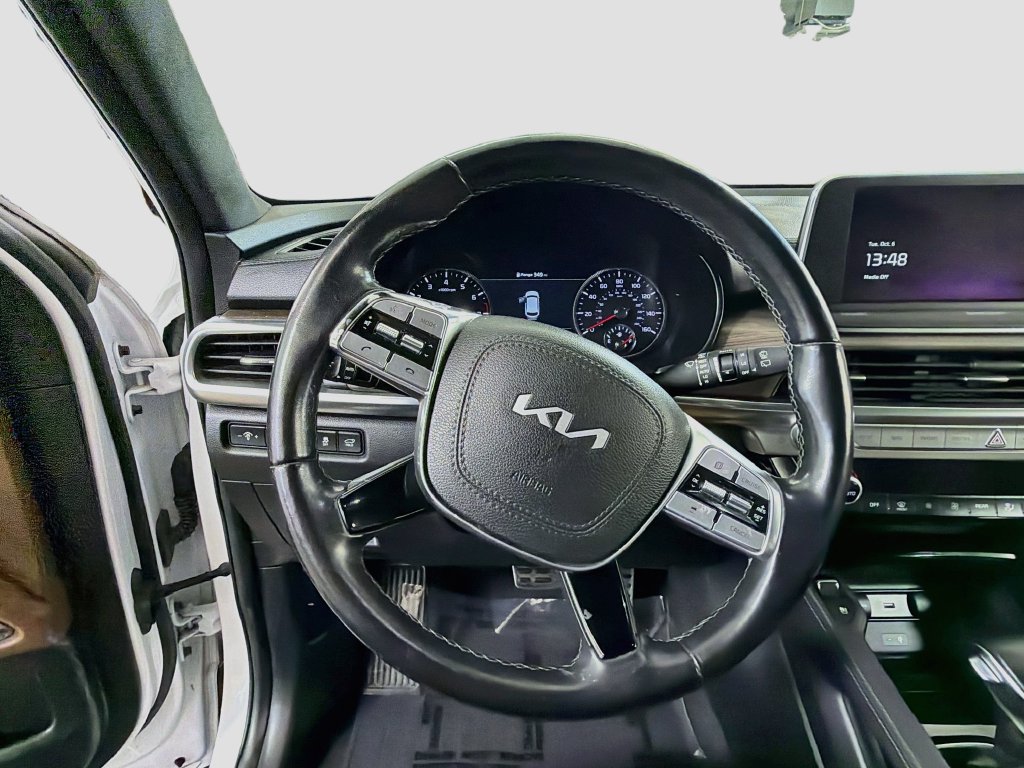 Used 2022 Kia Telluride SX w/ SX Prestige Package AWD/4WD image 13