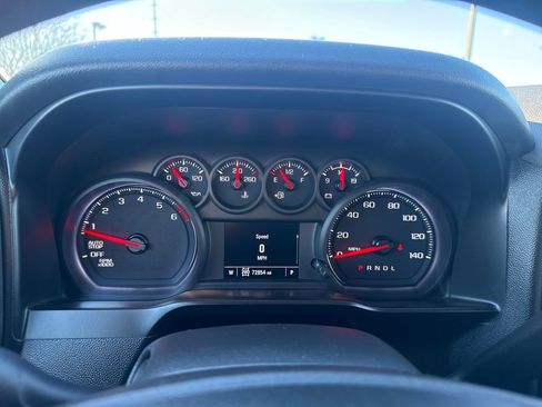 Used 2021 Chevrolet Silverado 1500 Custom image 16