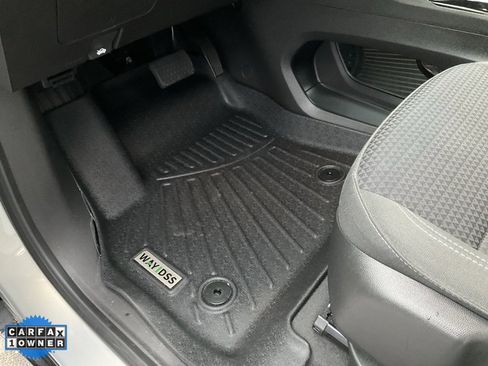 Used 2023 Chevrolet Bolt EUV LT image 20