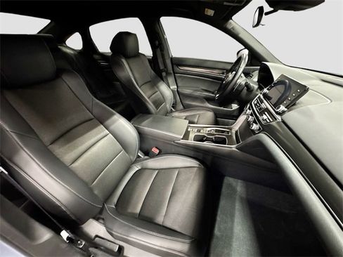 Used 2022 Honda Accord Sport image 27