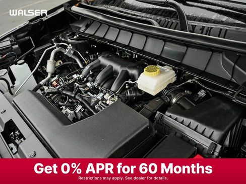 New 2025 Nissan Pathfinder Platinum w/ Black Appearance Package image 7