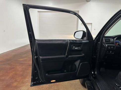 Used 2019 Toyota 4Runner TRD Pro AWD/4WD image 59