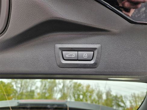 New 2026 BMW X5 M60i image 25