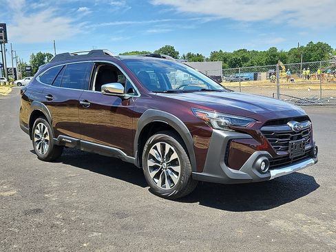 Used 2024 Subaru Outback Touring XT w/ Popular Package #2 AWD/4WD image 1