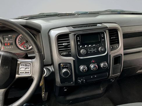 Used 2020 RAM 1500 Tradesman w/ Popular Equipment Group RWD image 9