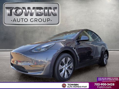 Used 2023 Tesla Model Y Long Range AWD/4WD image 1