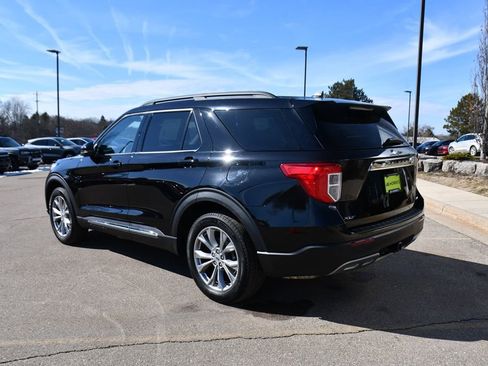 Used 2023 Ford Explorer XLT w/ Equipment Group 202A image 4