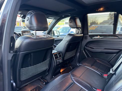 Used 2018 Mercedes-Benz GLE 43 AMG 4MATIC image 15