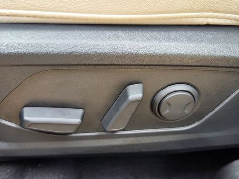Used 2025 Hyundai Tucson SEL FWD image 12