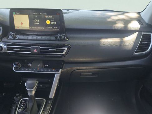 Used 2021 Kia Seltos SX w/ SX Sunroof Package AWD/4WD image 21