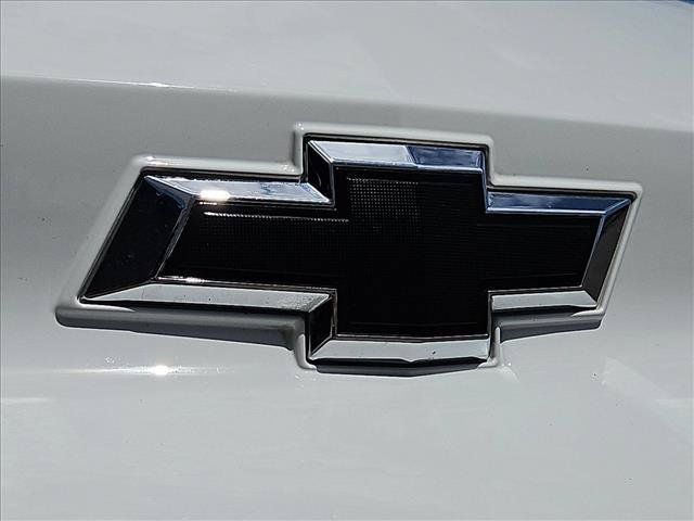Certified 2023 Chevrolet Bolt EUV LT w/ Convenience Package FWD image 30
