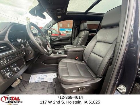 Certified 2024 Chevrolet Suburban RST w/ Luxury Package AWD/4WD image 10