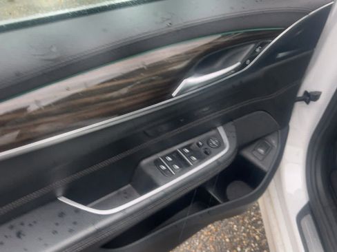 Used 2019 BMW 640i Gran Turismo xDrive AWD/4WD image 2