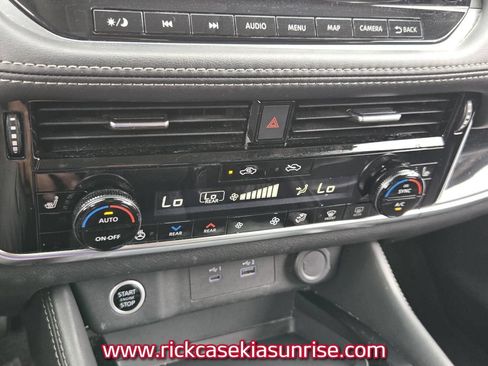 Used 2023 Nissan Rogue SL w/ SL Premium Package FWD image 21